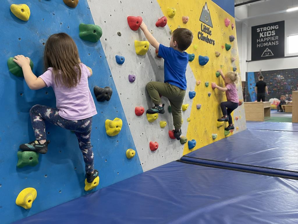 Boulderklub Kreuzberg: Bouldern im Kinderbereich